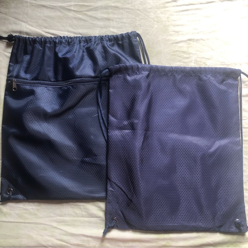 3 for $20 ❤️Bundle of 2x drawstring backpacks Navy blue